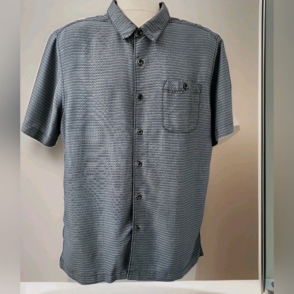 103 Quiksilver Men's Gray Striped Collared Button Down Shirt Relaxed Fit